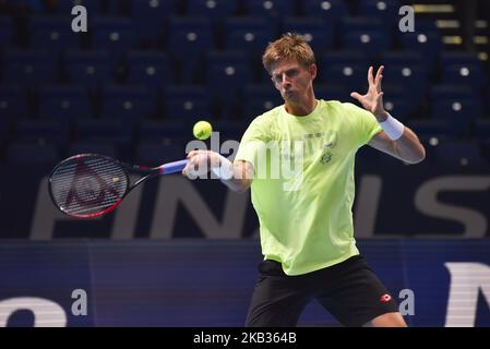 Kevin Anderson aus Südafrika wird in seiner Trainingseinheit am fünften Tag des Nitto ATP Finals in der Arena O2 am 15. November 2018 in London, England, in Aktion gesehen. (Foto von Alberto Pezzali/NurPhoto) Stockfoto