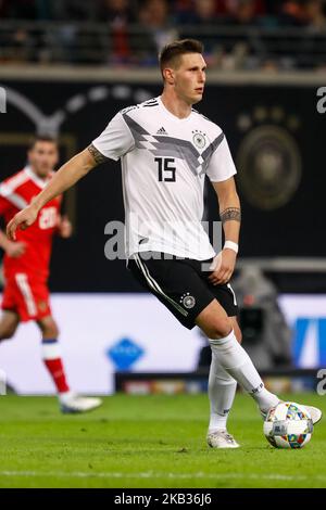 Niklas Sule aus Deutschland in Aktion beim internationalen Freundschaftsspiel zwischen Deutschland und Russland am 15. November 2018 in der Red Bull Arena in Leipzig. (Foto von Mike Kireev/NurPhoto) Stockfoto