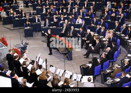 Musiker und Chöre spielen am 18. November 2018 im Bundestag in Berlin zum Gedenken an die Opfer der Weltkriege I und II. (Foto von Emmanuele Contini/NurPhoto) Stockfoto