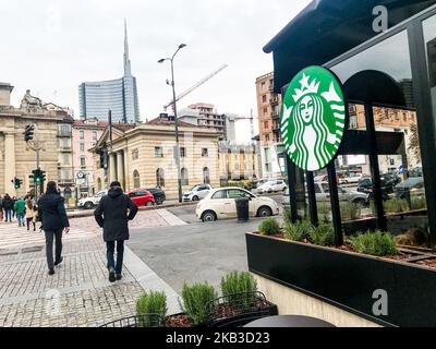 Der erste original Starbucks Coffee, der am 21 2018. November in Mailand, Italien, eröffnet wird (Foto: Mairo Cinquetti/NurPhoto) Stockfoto