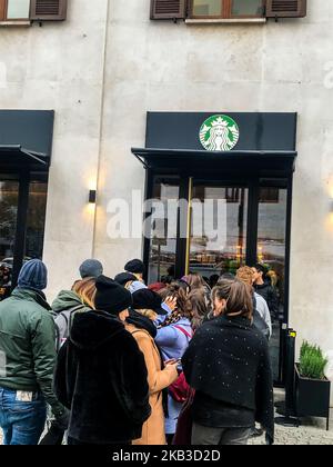 Der erste original Starbucks Coffee, der am 21 2018. November in Mailand, Italien, eröffnet wird (Foto: Mairo Cinquetti/NurPhoto) Stockfoto