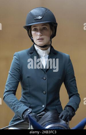 DIE US-Reiterin Jessica Springsteen tritt während der Madrid Horse Week auf der IFEMA in Madrid, Spanien, am 23. November 2018 an. Madrid Horse Week läuft vom 23. Bis 25. November 2018 (Foto von Oscar Gonzalez/NurPhoto) Stockfoto