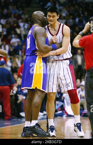 DAS JAHR DER YAO, SHAQUILLE O'NEAL, YAO MING, 2004 Stockfoto