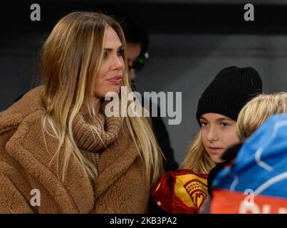 Ilary Blasi ist ein italienisches Showgirl und Ehefrau von Francesco Totti während des UEFA Champions League-Spiels zwischen Roma und Real Madrid im Stadio Olimpico, Rom, Italien am 27. November 2018. (Foto von Silvia Lore/NurPhoto) Stockfoto
