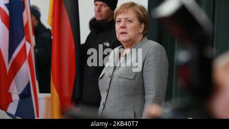 Angela Merkel wartet auf die Ankunft der Premierministerin des Vereinigten Königreichs von Großbritannien und Nordirland, Theresa May, im Kanzleramt am 11. Dezember 2018 in Berlin, Deutschland. (Foto von Christian Marquardt/NurPhoto) Stockfoto