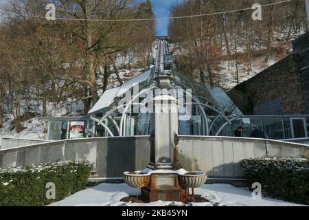 Die schneebedeckte Stadt Spa in Belgien am 16. Dezember 2018. (Foto von Nicolas Economou/NurPhoto) Stockfoto