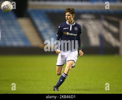 London, Großbritannien. 17. Dezember 2018 Beast Topalloj von Millwall während des FA Youth Cup, drittes Spiel zwischen Millwall und Tottenham Hotspur im Den Ground, London. (Foto von Action Foto Sport/NurPhoto) Stockfoto