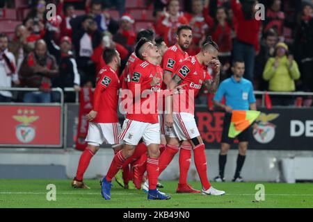 Benficas argentinischer Stürmer Franco Cervi feiert, nachdem er am 23. Dezember 2018 im Luz-Stadion in Lissabon beim Fußballspiel SL Benfica gegen SC Braga ein Tor erzielt hat. ( Foto von Pedro FiÃºza/NurPhoto) Stockfoto