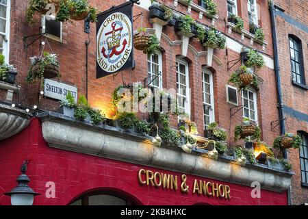 The Crown and Anchor Pub in Covent Garden, London, England, Großbritannien Stockfoto