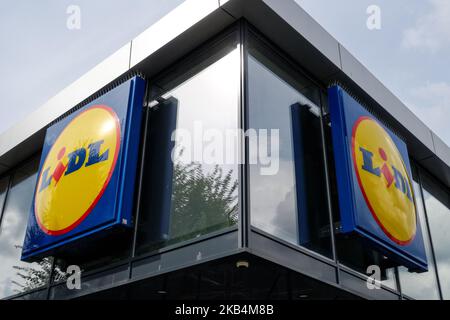 Lidl Geschäft in London, England Vereinigtes Königreich Großbritannien Stockfoto