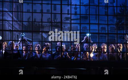 Schauspieler während der Aufführung der Oper DER SCHLAF EINER SOMMERNACHT (el sueno de una noche de verano) im Teatro de la Zarzuela in Madrid. 23. Januar 2019 (Foto von Oscar Gonzalez/NurPhoto) Stockfoto