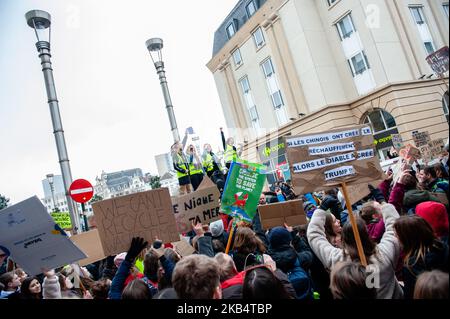 Anuna De Wever, Hauptorganisatorin der Protestdemonstration für eine bessere Klimapolitik, am 24. Januar 2019 in Brüssel, Belgien. Tausende und Tausende von Studenten gingen wieder auf den Straßen von Brüssel. Dies ist die dritte Aktion am Donnerstag in Folge.(Foto von Romy Arroyo Fernandez/NurPhoto) Stockfoto