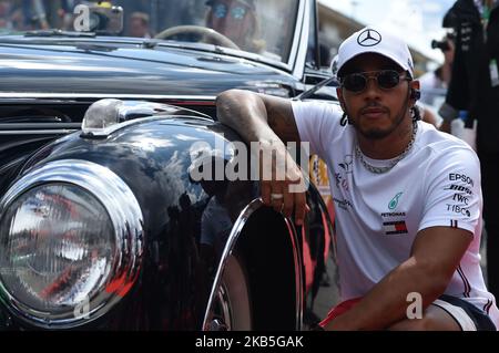 Der englische fünfmal-Weltmeister Lewis Hamilton vom deutschen Team Mercedes-AMG Petronas Motosport fährt mit seinem einsitzigen Mercedes W10, während der Ausgabe 90. des italienischen GP, 16. Etappe der Formel-1-Weltmeisterschaft, auf dem Monza Eni Circuit (Autodromo Nazionale di Monza), Italien (Foto: Andrea Diodato/NurPhoto) Stockfoto