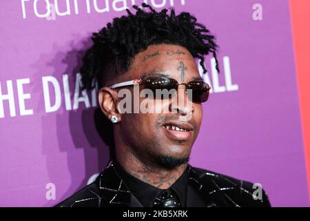 MANHATTAN, NEW YORK CITY, NEW YORK, USA - 12. SEPTEMBER 2019: Rapper 21 Savage Wearing Saint Laurent kommt beim jährlichen Diamond Ball 5. von Rihanna an, der der Clara Lionel Foundation zugute kommt, die am 12. September in der Cipriani Wall Street in Manhattan, New York City, New York, USA, stattfand. (Foto von Xavier Collin/Image Press Agency/NurPhoto) Stockfoto