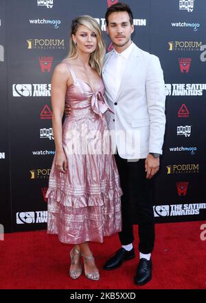 HOLLYWOOD, LOS ANGELES, KALIFORNIEN, USA - 13. SEPTEMBER: Die Schauspielerin Melissa Benoist und ihr Mann/Schauspieler Chris Wood kommen zu den Annual Saturn Awards 45., die am 13. September 2019 im Avalon Hollywood in Hollywood, Los Angeles, Kalifornien, USA, abgehalten werden. (Foto von David Acosta/Image Press Agency/NurPhoto) Stockfoto