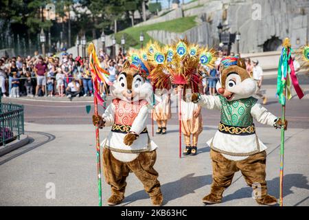 Eine Parade im Disneyland Paris, in Paris, Frankreich, am 14. September 2019. Disneyland Paris ist eine der beliebtesten Attraktionen Europas. 2017 hat Disneyland Paris seit seiner Eröffnung im Jahr 1992 320 Millionen Besuche erhalten, 56 % davon kamen aus dem Ausland (vor allem aus Europa). (Foto von Salvatore Romano/NurPhoto) Stockfoto