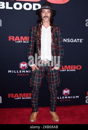 MANHATTAN, NEW YORK CITY, NEW YORK, USA - 18. SEPTEMBER: Oscar Jaenada kommt bei der New Yorker Screening- und Fan-Veranstaltung für "Rambo: Last Blood" an, die am 18. September 2019 im AMC Lincoln Square Theater in Manhattan, New York City, New York, USA, stattfand. (Foto von Image Press Agency/NurPhoto) Stockfoto