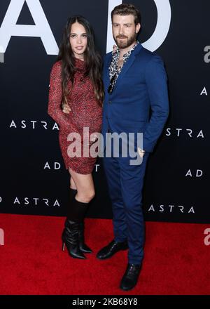 HOLLYWOOD, LOS ANGELES, KALIFORNIEN, USA - 18. SEPTEMBER: Chelsea Tyler und Jon Foster kommen zur Los Angeles Premiere von 20. Century Fox's 'Ad Astra', die am 18. August 2019 in Hollywood, Los Angeles, Kalifornien, USA, im ArcLight Cinemas Hollywood Cinerama Dome stattfand. (Foto von Xavier Collin/Image Press Agency/NurPhoto) Stockfoto