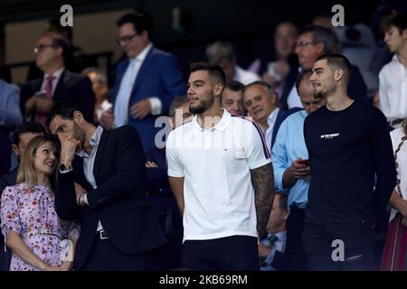 Willy Hernagomez und Juancho Hernangomez Basketball-Spieler der NBA und Spaniens während des UEFA Champions League-Spiel der Gruppe D zwischen Atletico Madrid und Juventus am 18. September 2019 in Wanda Metropolitano in Madrid, Spanien. (Foto von Jose Breton/Pics Action/NurPhoto) Stockfoto