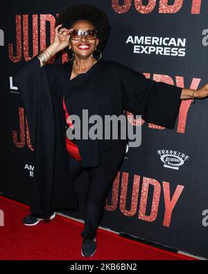 BEVERLY HILLS, LOS ANGELES, KALIFORNIEN, USA - 19. SEPTEMBER: Jenifer Lewis kommt bei der Los Angeles Premiere von „Judy“ von Roadside Attraction an, die am 19. September 2019 in Beverly Hills, Los Angeles, Kalifornien, USA, im Samuel Goldwyn Theater an der Academy of Motion Picture Arts and Sciences stattfand. (Foto von Xavier Collin/Image Press Agency/NurPhoto) Stockfoto