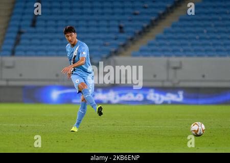 Jung Woo-Young am Ball während Al Sadd gegen Umm Salal in der QNB Stars League am 20 2019. September im Al Janoub Stadium, Katar. (Foto von Simon Holmes/NurPhoto) Stockfoto