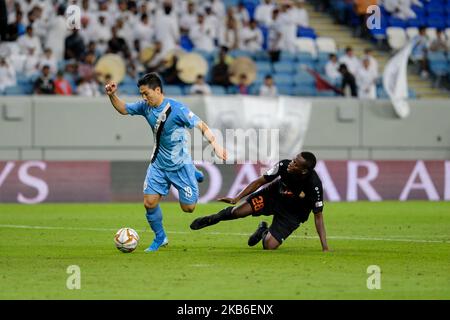 Nam Tae-hee setzt sich während Al Sadd gegen Umm Salal in der QNB Stars League am 20 2019. September im Al Janoub Stadium, Katar, durch. (Foto von Simon Holmes/NurPhoto) Stockfoto