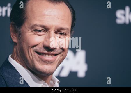 Der Schauspieler Stefano Accorsi nimmt am 24. September 2019 in Rom, Italien, an der TV-Filmfotozelle „1994“ im Space Moderno Teil. (Foto von Luca Carlino/NurPhoto) Stockfoto