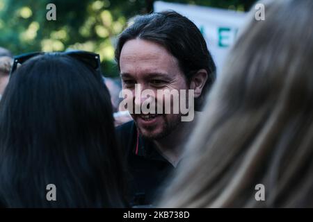 Der Vorsitzende des linken Wahlbündnisses ''Unidas Podemos'', Pablo Iglesias, nimmt an der von Fridays for Future, Alianza por el Clima, Alianza por la Emergencia Climatica und 2020 Rebelion por el Clima organisierten Demonstration in Madrid Teil. Bei dem Menschen gesehen werden, die am 27. September 2019 in Madrid, Spanien, zur Unterstützung des globalen Klimastreiks protestieren und Lösungen für die globale Erwärmung fordern. (Foto von Antonio Navia/NurPhoto) Stockfoto