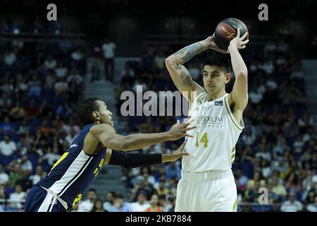 Gabriel Deck von Real Madrid während Real Madrid gegen UCAM Murcia CB (97- 69) im Liga-Basketball-Spiel Endesa in der regulären Saison (Tag 2), das im Wizink Center in Madrid (Spanien) gefeiert wurde. September 29. 2019. Spanien (Foto von Oscar Gonzalez/NurPhoto) Stockfoto