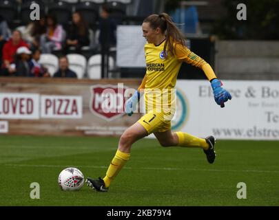 Megan Walsh von Brighton und Hove Albion WFC während des FA Women's Super League-Spiels von Barclay zwischen Arsenal Women und Brighton und Hove Albion Women im Meadow Park Stadium am 29. September 2019 in Boreham wood, England (Foto by Action Foto Sport/NurPhoto) Stockfoto