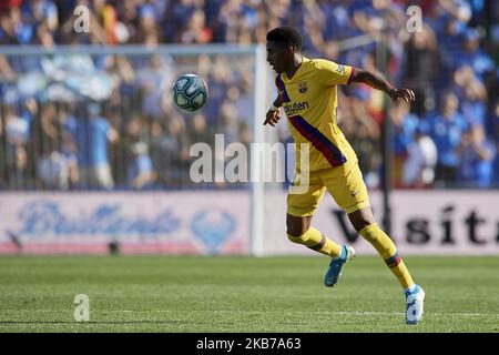 Junior Firpo von Barcelona in Aktion während des Liga-Spiels zwischen Getafe CF und FC Barcelona im Coliseum Alfonso Perez am 29. September 2019 in Getafe, Spanien. (Foto von Jose Breton/Pics Action/NurPhoto) Stockfoto