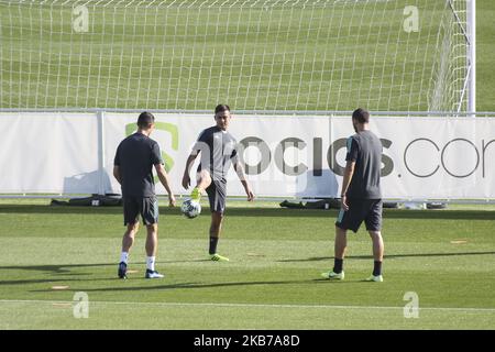 Paulo Dybala vom FC Juventus beim Training am Vorabend des UEFA Champions League-Spiels (Gruppe D) zwischen dem FC Juventus und Bayer 04 Leverkusen am 30. September 2019 im Juventus Training Center in Turin, Italien. (Foto von Massimiliano Ferraro/NurPhoto) Stockfoto