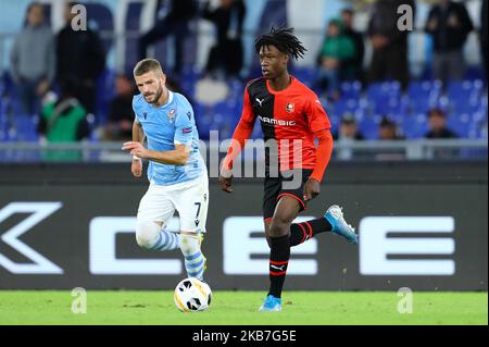 Eduardo Camavinga aus Rennes und Valon Berisha aus Latium während des UEFA Europa League Group E-Spiels SS Lazio gegen Stade Rennais FC am 3. Oktober 2019 im Olimpico-Stadion in Rom, Italien (Foto: Matteo Ciambelli/NurPhoto) Stockfoto