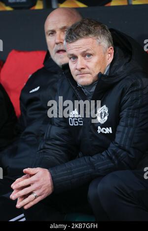 Ole Gunnar Solskjaer (Manchester United) schaut am 3. Oktober 2019 während des UEFA Europa League Group L-Spiels 2019/20 zwischen AZ Alkmaar (Niederlande) und Manchester United (England) im Kyocera Stadium in Den Haag, Niederlande, auf. (Foto von Federico Guerra Moran/NurPhoto) Stockfoto