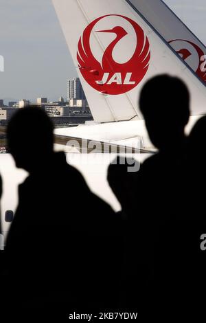 Die Flugzeuge der Japan Airlines Co. (JAL) stehen am Haneda Airport in Tokio, Japan, am 9. Oktober 2019. (Foto von Hitoshi Yamada/NurPhoto) Stockfoto