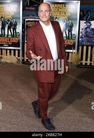 WESTWOOD, LOS ANGELES, KALIFORNIEN, USA - 10. OKTOBER: Der Schauspieler Woody Harrelson kommt bei der Los Angeles Premiere von „Zombieland Double Tap“ von Sony Picturs, die am 10. Oktober 2019 im Regency Village Theatre in Westwood, Los Angeles, Kalifornien, USA, stattfand. (Foto von David Acosta/Image Press Agency/NurPhoto) Stockfoto