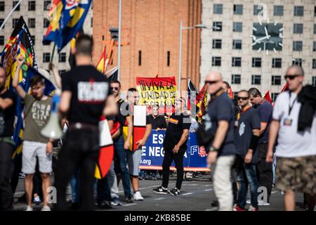 Faschistische Demonstration in Barcelona für die spanische Einheit während des Nationaltages am 12. Oktober 2019 in Barcelona, Spanien. (Foto von Pau Venteo/NurPhoto) Stockfoto