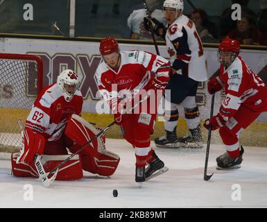 Tyler Perry von Swindon Wildcats während der National Ice Hockey League zwischen Guildford Phoenix und Swindon Wildcats 2 im Guildford Spectrum Stadium in Guildford, England am 13. Oktober 2019 (Foto von Action Foto Sport/NurPhoto) Stockfoto