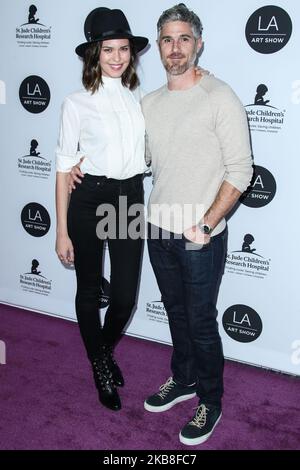 (DATEI) Dave und Odette Annable Split nach 9 Jahren Ehe. LOS ANGELES, KALIFORNIEN, USA - 23. JANUAR: Die Schauspielerin Odette Annable und ihr Mann/Schauspieler Dave Annable kommen zur Los Angeles Art Show 2019 Opening Night Gala, die am 23. Januar 2019 im Los Angeles Convention Center in Los Angeles, Kalifornien, USA, stattfindet. (Foto von Xavier Collin/Image Press Agency/NurPhoto)(DATEI) Dave und Odette Annable Split nach 9 Jahren Ehe. LOS ANGELES, CA, USA - 23. JANUAR: Die Schauspielerin Odette Annable und ihr Mann und Schauspieler Dave Annable kommen zur Los Angeles Art Show 2019 Opening Night Gala im Stockfoto