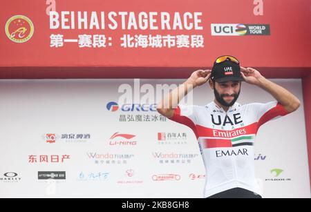 Fernando Gaviria aus Kolumbien und das VAE Team Emirates, der Gewinner der Eröffnungsphase, während der Preisverleihung der Radtour 3. de Guangxi 2019. Am Donnerstag, den 17. Oktober 2019, China. (Foto von Artur Widak/NurPhoto) Stockfoto