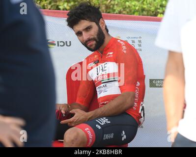 Fernando Gaviria aus Kolumbien und dem VAE Team Emirates, während der Preisverleihung der Eröffnungsphase der Cycling Tour de Guangxi 2019. Am Donnerstag, den 17. Oktober 2019, China. (Foto von Artur Widak/NurPhoto) Stockfoto