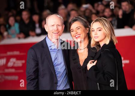 (L-R) Ron Howard, Giuliana Pavarotti, Caterina Lo Sasso besuchen den roten Teppich „Pavarotti“ während des Filmfestivals Rom 14. am 18. Oktober 2019 in Rom, Italien. (Foto von Mauro Fagiani/NurPhoto) Stockfoto