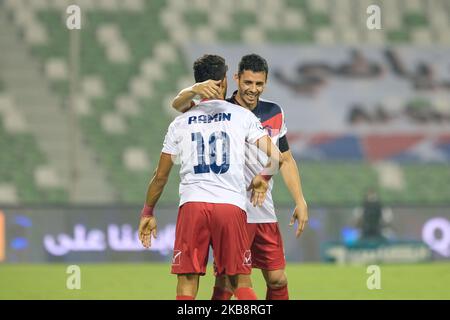 Al Shahaniyas Ramin Rezaeian feiert sein erstes Tor beim QNB Stars League Spiel gegen Al Ahli am 19 2019. Oktober im Hamad bin Khalifa Stadium, Doha, Katar. (Foto von Simon Holmes/NurPhoto) Stockfoto