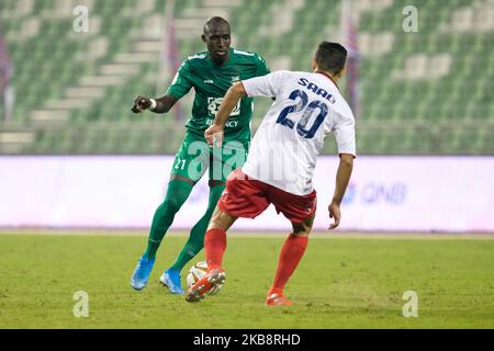 Al Ahlis Mohamed Diamé am Ball während des Spiels der QNB Stars League gegen Al Shahaniya am 19 2019. Oktober im Hamad bin Khalifa Stadium, Doha, Katar. (Foto von Simon Holmes/NurPhoto) Stockfoto