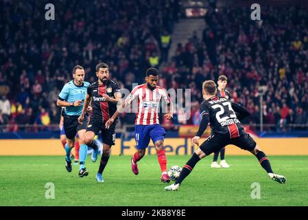 Kerem Demirbay, Thomas Lemar und Mitchell Weiser beim UEFA Champions League-Spiel zwischen Atletico de Madrid und Bayer 04 Leverkusen am 22. Oktober 2019 in Wanda Metropolitano in Madrid, Spanien . (Foto von Rubén de la Fuente Pérez/NurPhoto) Stockfoto