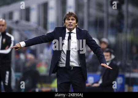 Inter Trainer Antonio Conte Gesten während der Serie A Fußballspiel n.5 INTER - LAZIO am 25. September 2019 im Stadio Giuseppe Meazza in Mailand, Lombardei, Italien. Endergebnis: Inter-Lazio 1-0. (Foto von Matteo Bottanelli/NurPhoto) Stockfoto