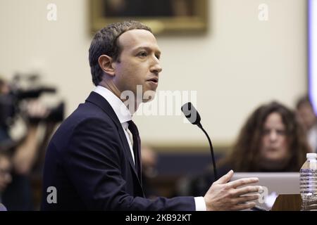 Der CEO von Facebook, Mark Zuckerberg, sagte am Mittwoch, den 23. Oktober 2019, vor dem Finanzdienstleistungsausschuss des Repräsentantenhauses aus Washington, D.C. (Foto: Aurora Samperio/NurPhoto) Stockfoto