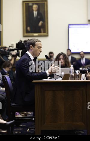 Der CEO von Facebook, Mark Zuckerberg, sagte am Mittwoch, den 23. Oktober 2019, vor dem Finanzdienstleistungsausschuss des Repräsentantenhauses aus Washington, D.C. (Foto: Aurora Samperio/NurPhoto) Stockfoto