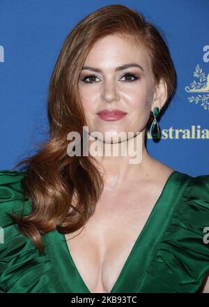 CENTURY CITY, LOS ANGELES, KALIFORNIEN, USA - 23. OKTOBER: Die Schauspielerin Isla Fisher im Kleid von Alexia Maria kommt bei den 2019 Australiern bei den Filmpreisen an, die am 23. Oktober 2019 im InterContinental Los Angeles Century City in Century City, Los Angeles, Kalifornien, USA, abgehalten wurden. (Foto von Xavier Collin/Image Press Agency/NurPhoto) Stockfoto