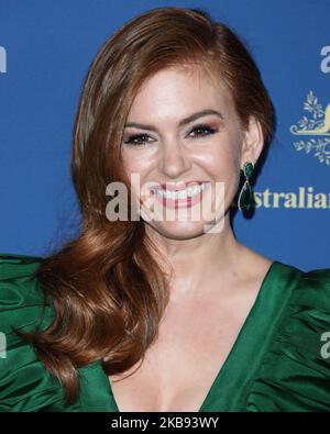 CENTURY CITY, LOS ANGELES, KALIFORNIEN, USA - 23. OKTOBER: Die Schauspielerin Isla Fisher im Kleid von Alexia Maria kommt bei den 2019 Australiern bei den Filmpreisen an, die am 23. Oktober 2019 im InterContinental Los Angeles Century City in Century City, Los Angeles, Kalifornien, USA, abgehalten wurden. (Foto von Xavier Collin/Image Press Agency/NurPhoto) Stockfoto